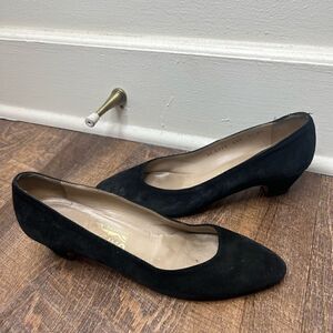 Salvatore Ferragamo Italy Black Vintage Suede Leather Pumps Size 8.5AA